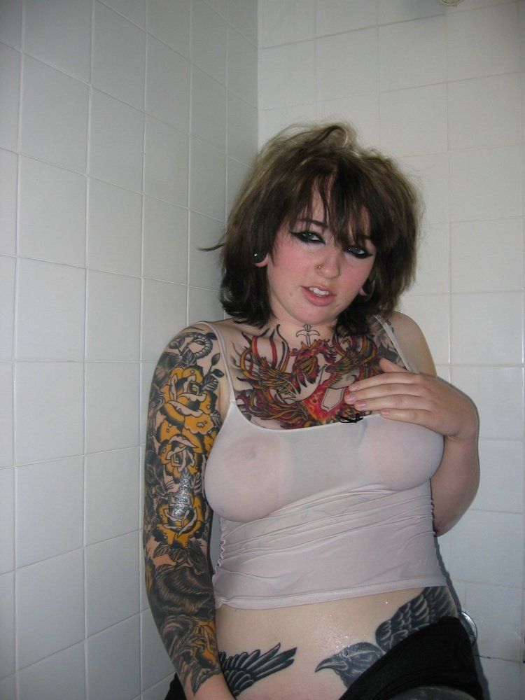 Banshee reccomend tattooed goth girl together
