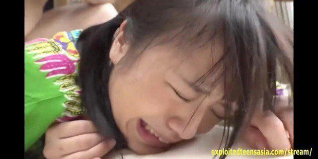 Japanese woman fuck 6 guys her hole