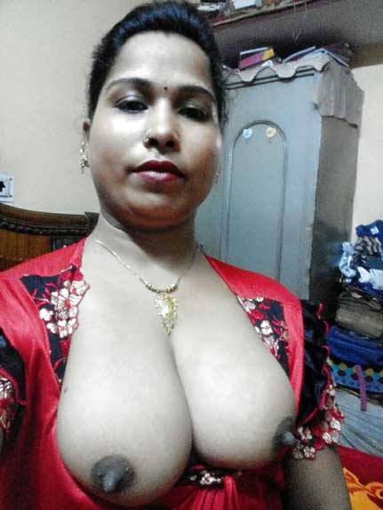 Andhra girl with big and sexy boobs