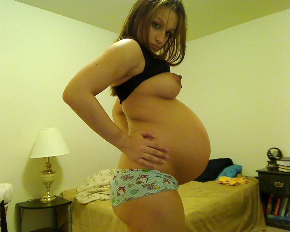 Amateur photos of nude pregnant girls