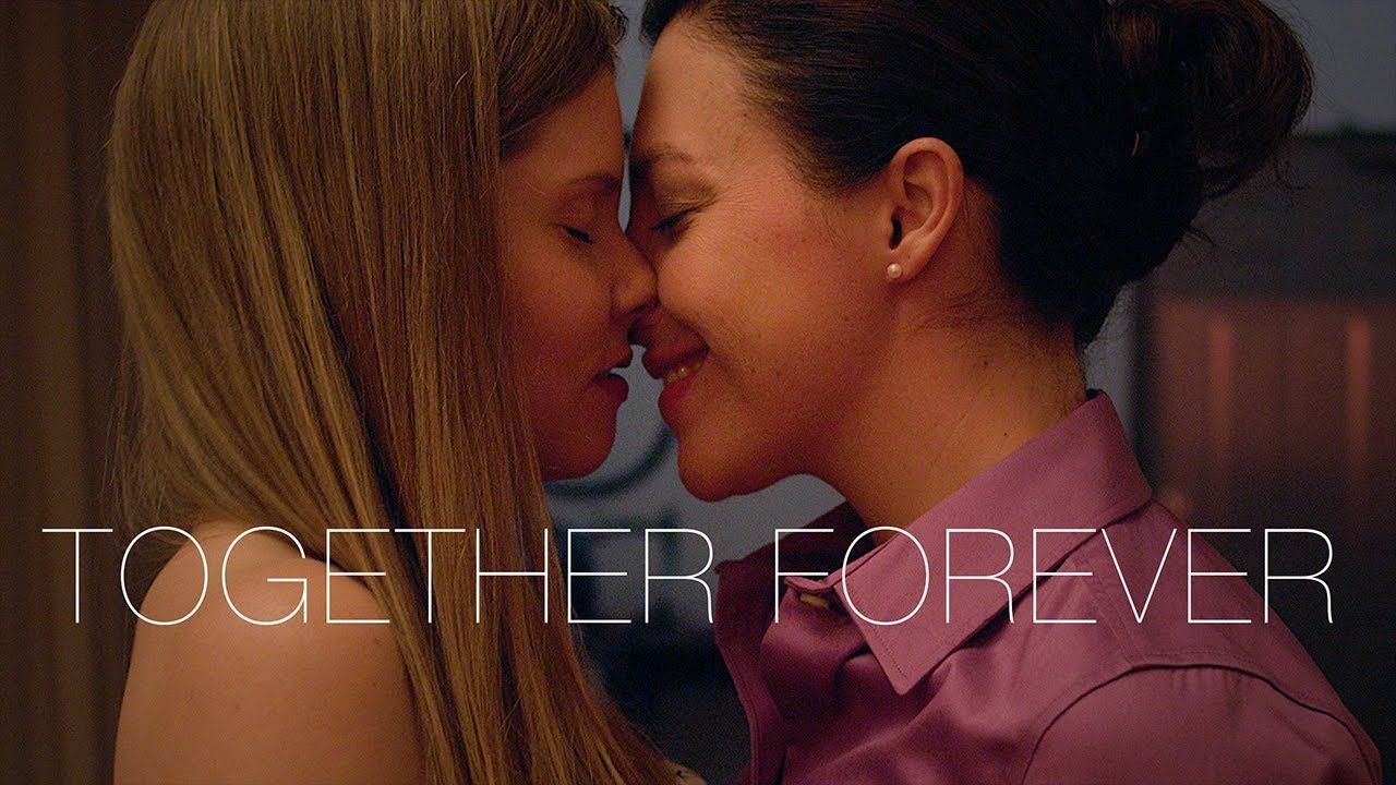 First lesbian kiss on film 
