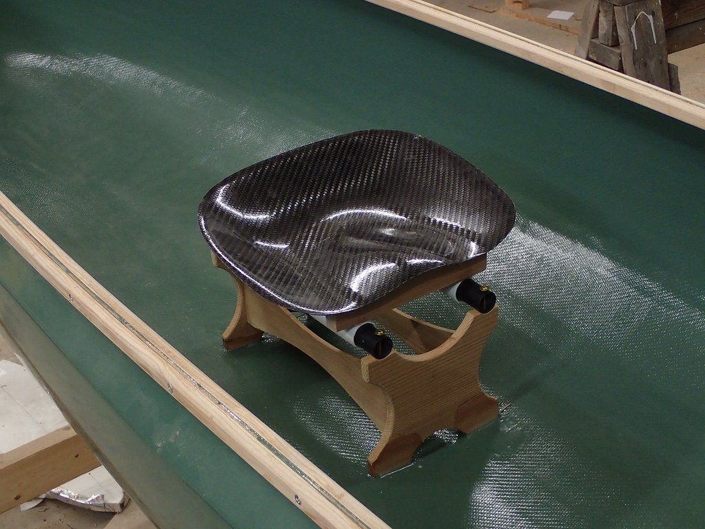 Canoe seat sliding strip