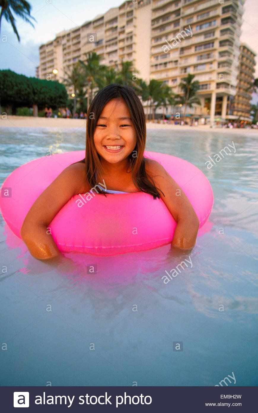 Asian girl hawaii  photo