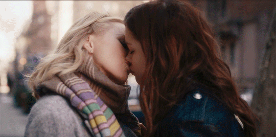 First lesbian kiss on film
