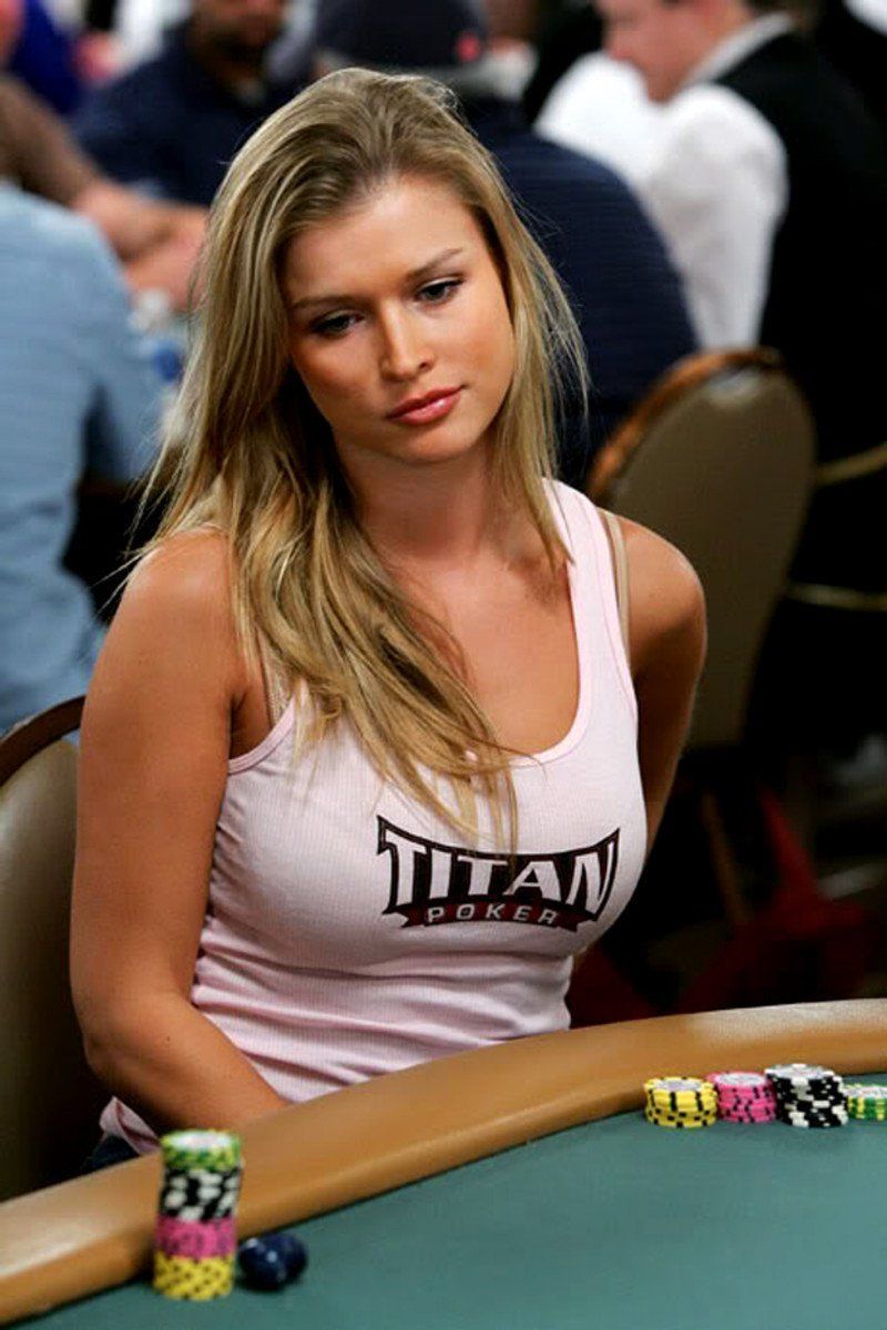 Free older playing poker strip woman picture