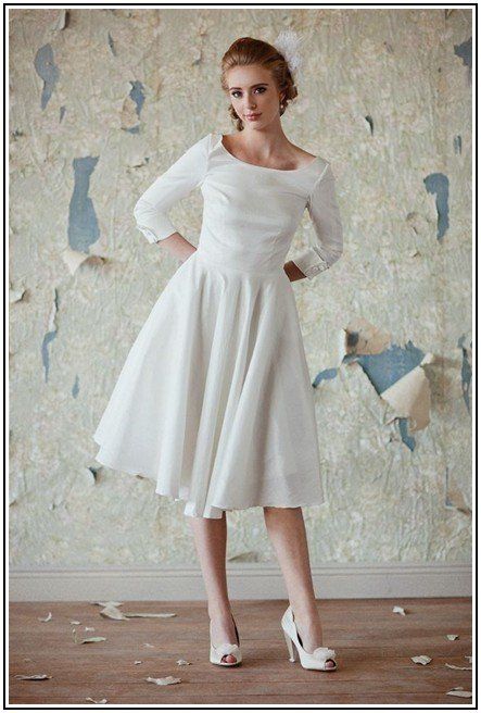 Peep reccomend Informal wedding gowns for mature women