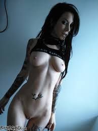 Naked goth girl
